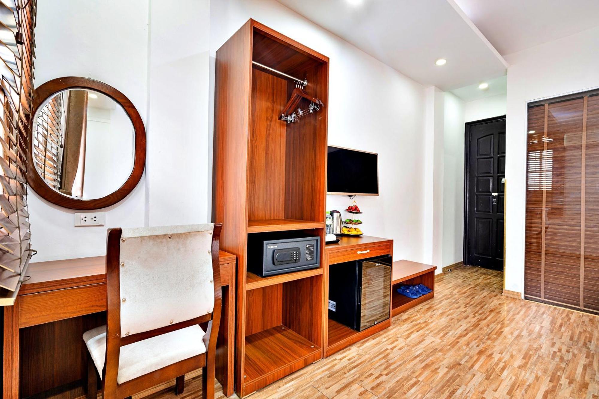 Serene Hotel Hanoi Værelse billede