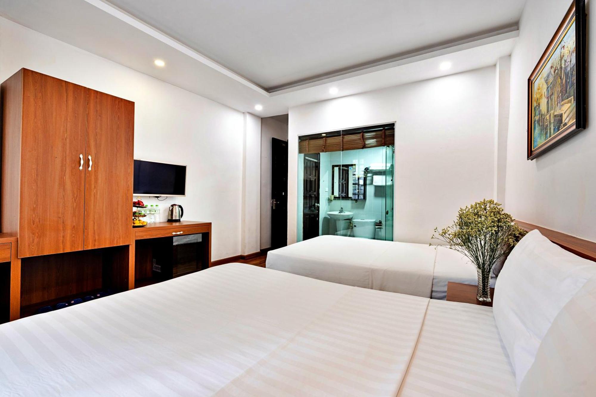 Serene Hotel Hanoi Værelse billede